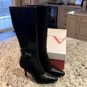 Anne Klein black leather & quilted boots. Size 6. New in box.